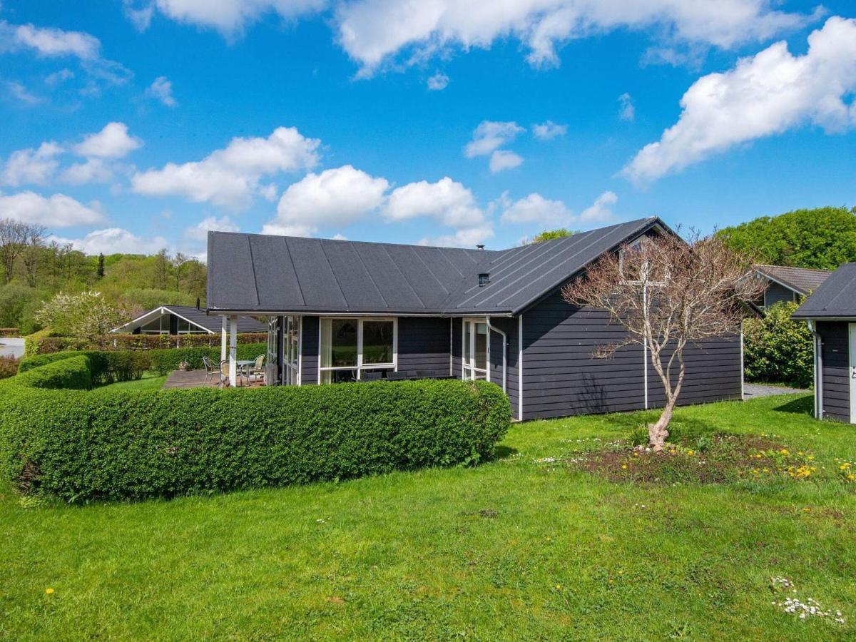12 Person Holiday Home In Aabenraa Loddenhøj エクステリア 写真
